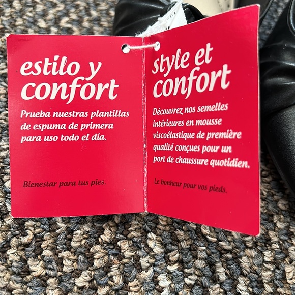 NWT Alex Flex Comfort Black pointed heels - Picture 2 of 5